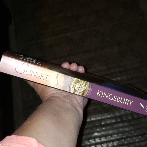 New Karen Kingsbury Sunset - Picture 3 of 7